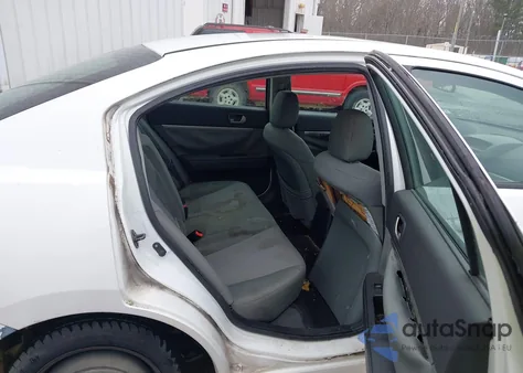 2011 Mitsubishi Galant Fe from USA, damaged, VIN 4A32B2FF1BE023753